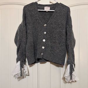 CINQ À SEPT  ATLAS LACE CINCH SLEEVE KNIT CARDIGAN IN HEATHER GREY